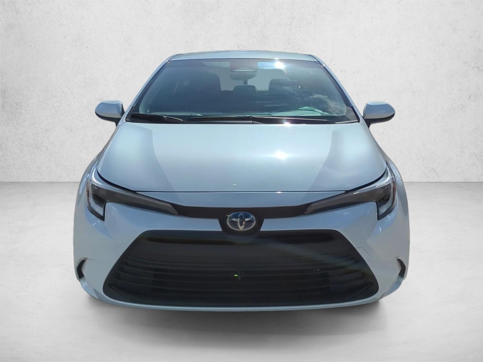 2024 Toyota Corolla Hybrid LE photo 2