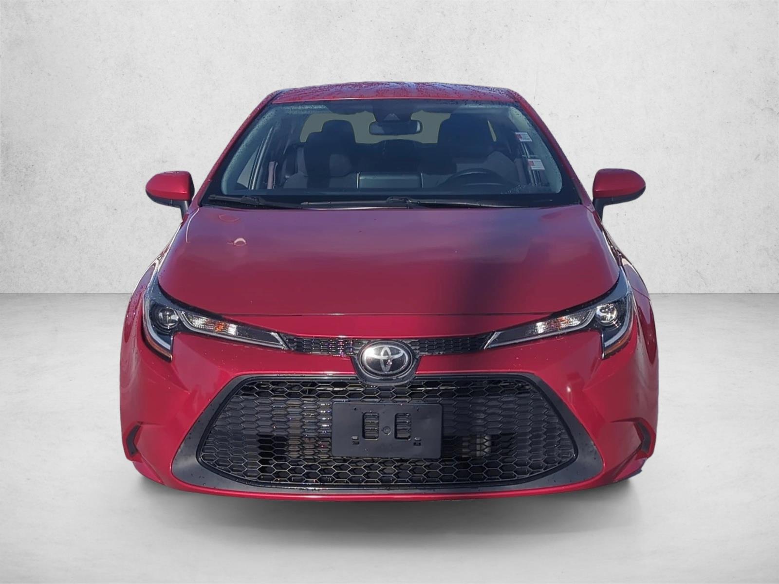 2020 Toyota Corolla LE photo 2