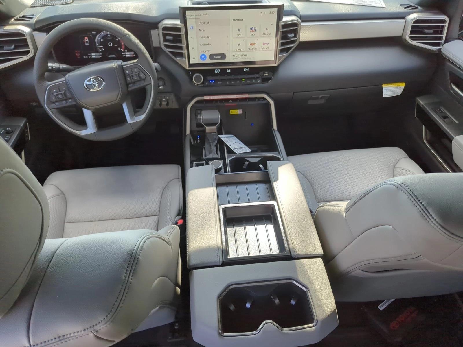 2025 Toyota Tundra Limited - Photo 16