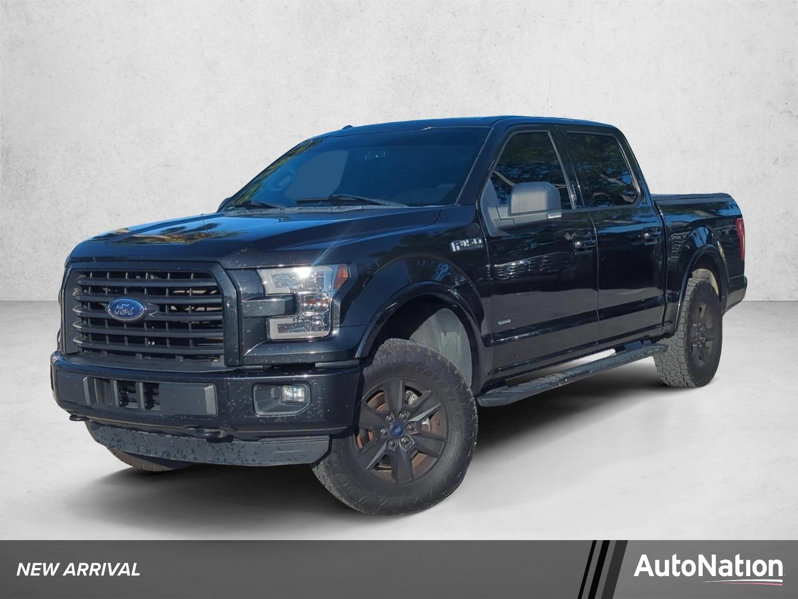 2015 Ford F-150 XLT 4x4 SuperCrew 145-in's photo