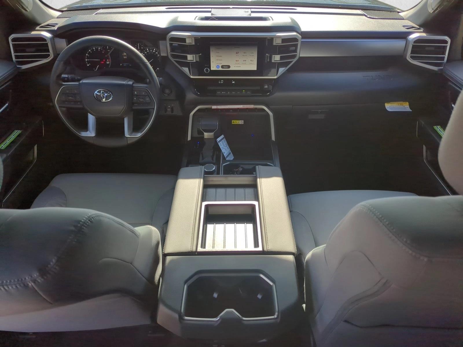 2025 Toyota Tundra SR5 - Photo 15