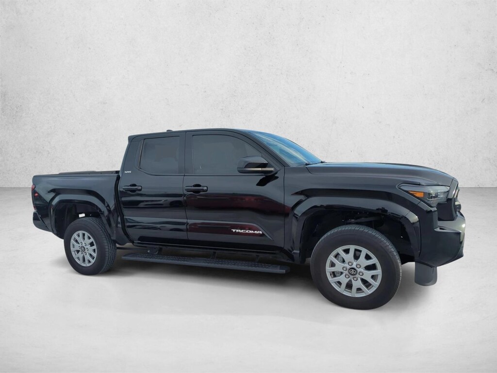 Used 2025 Toyota Tacoma SR5 Truck Double Cab