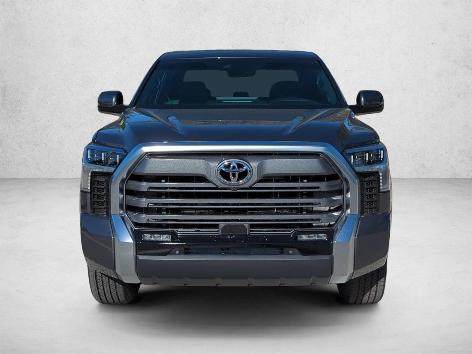 2025 Toyota Tundra Limited - Photo 6