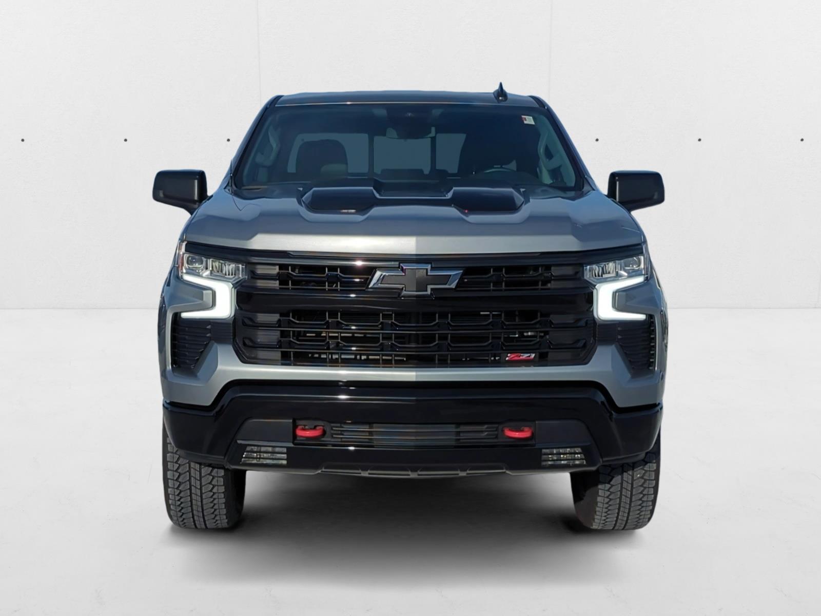 2025 Chevrolet Silverado 1500 LT Trail Boss photo 2