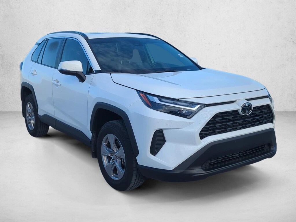 Used 2025 Toyota RAV4 XLE SUV