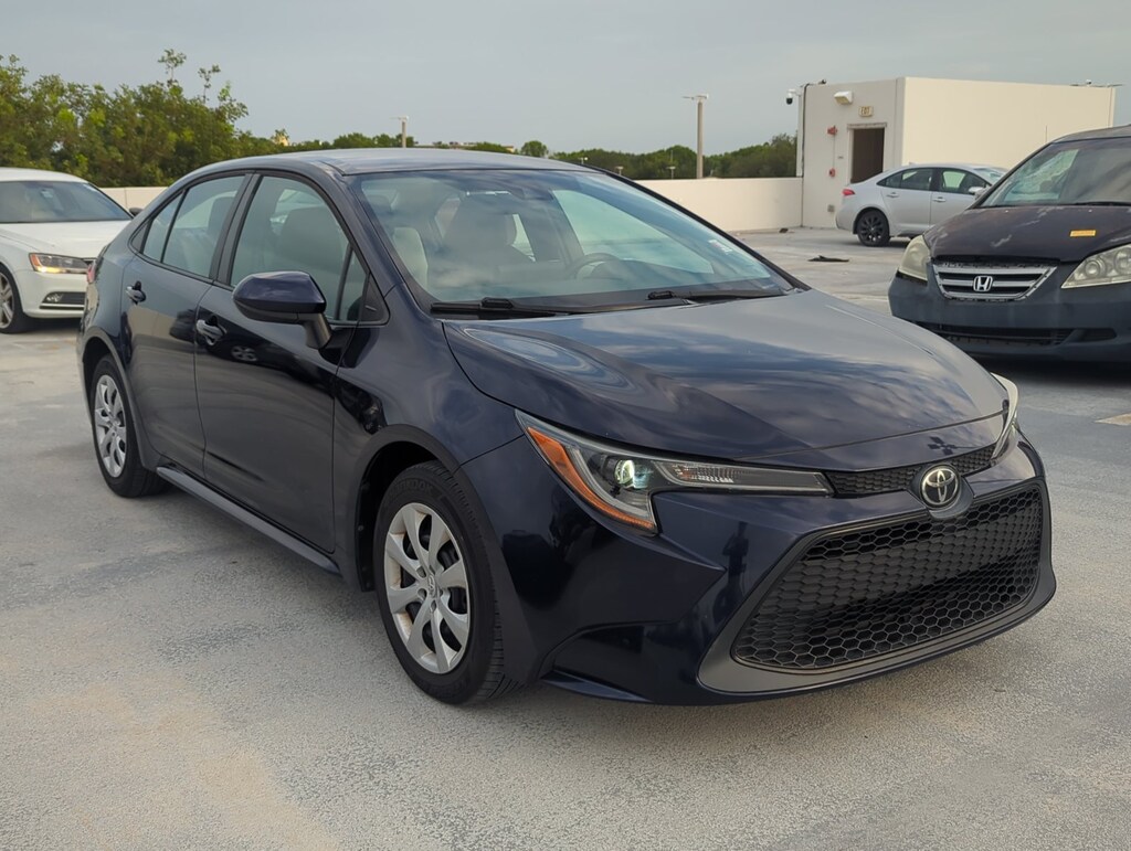 Used 2022 Toyota Corolla LE Sedan