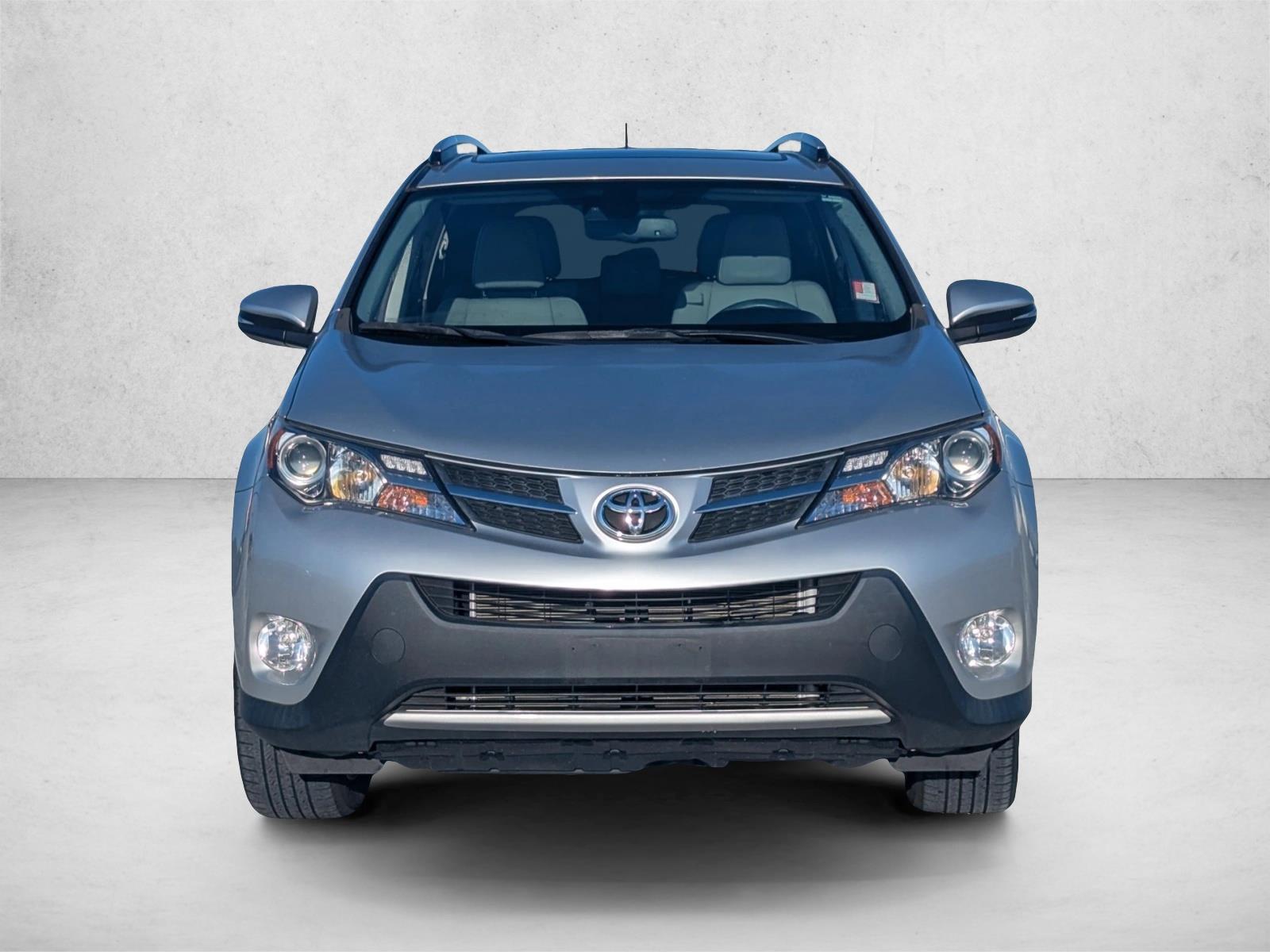 2014 Toyota RAV4 Limited photo 2