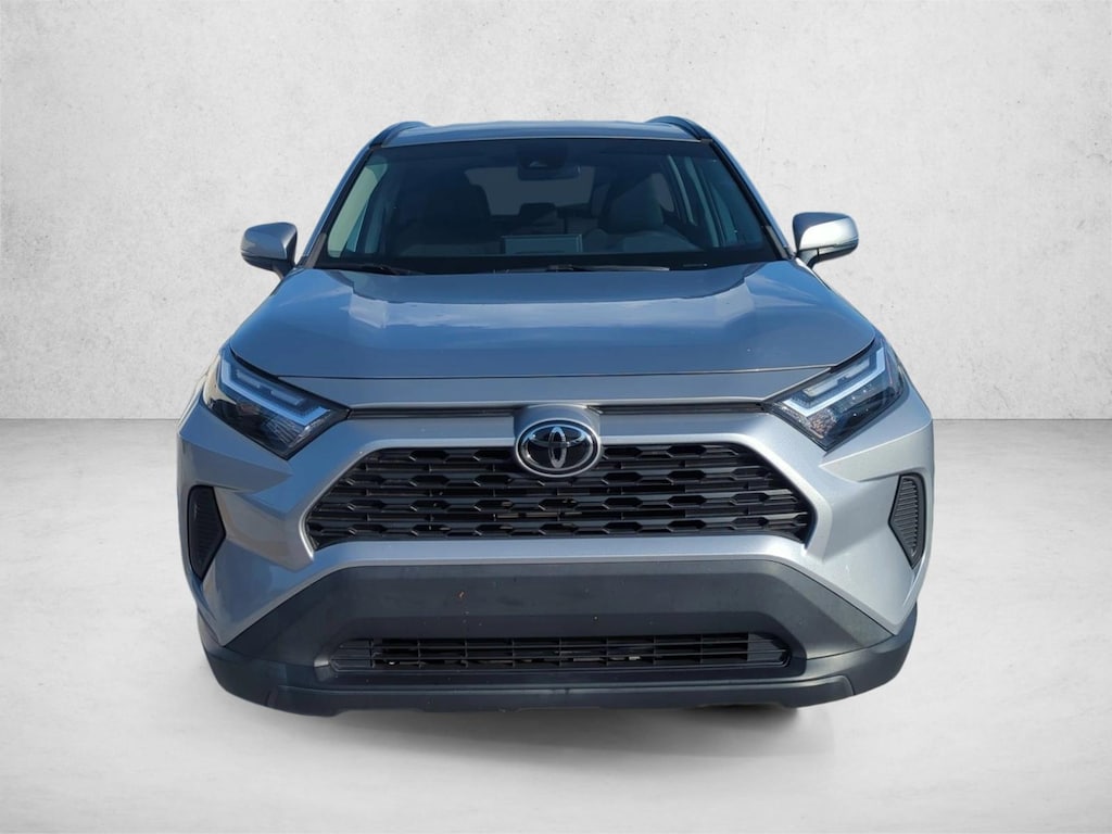 Used 2022 Toyota RAV4 XLE SUV
