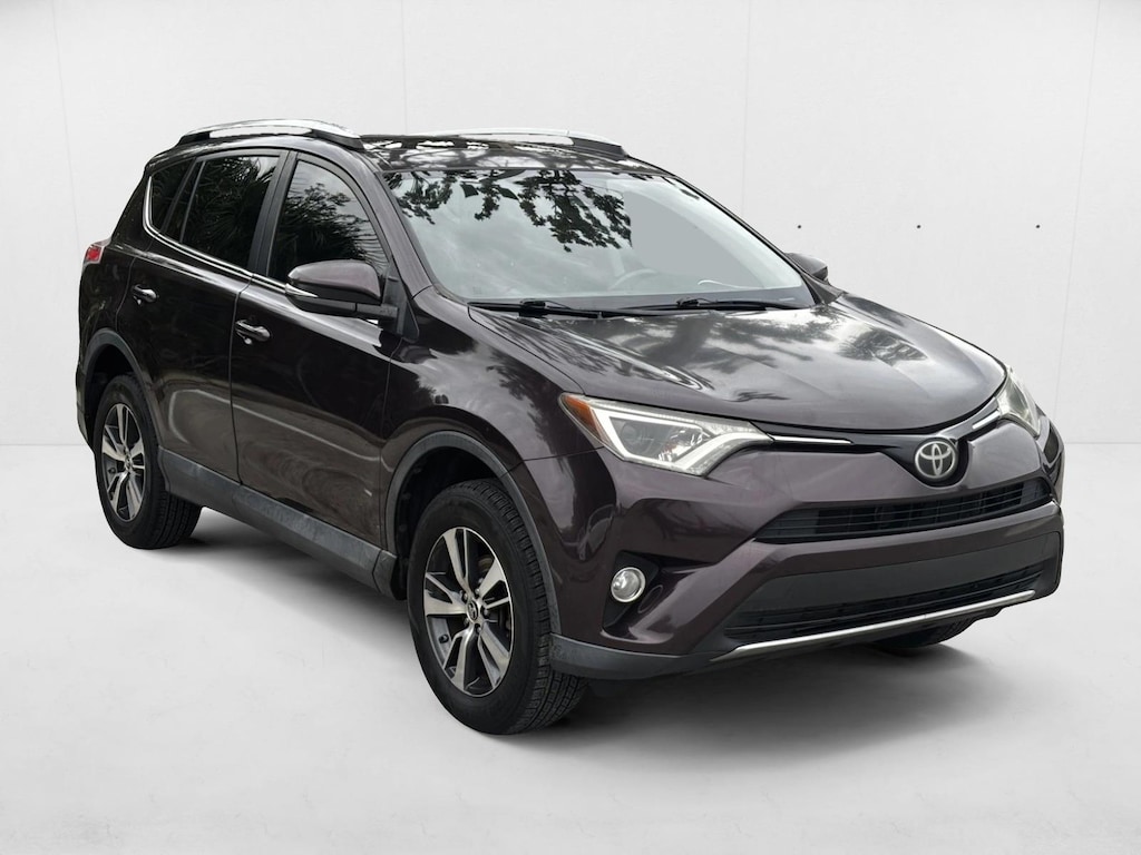 Used 2017 Toyota RAV4 XLE SUV