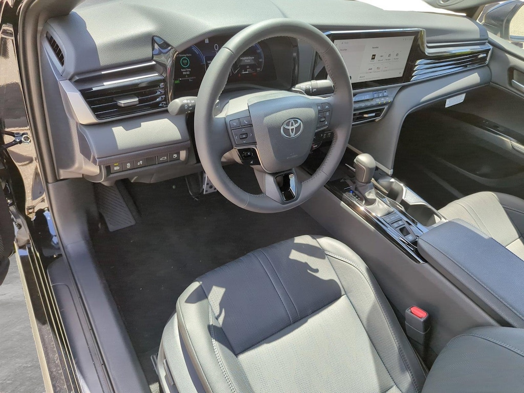 New 2025 Toyota Camry XSE Sedan