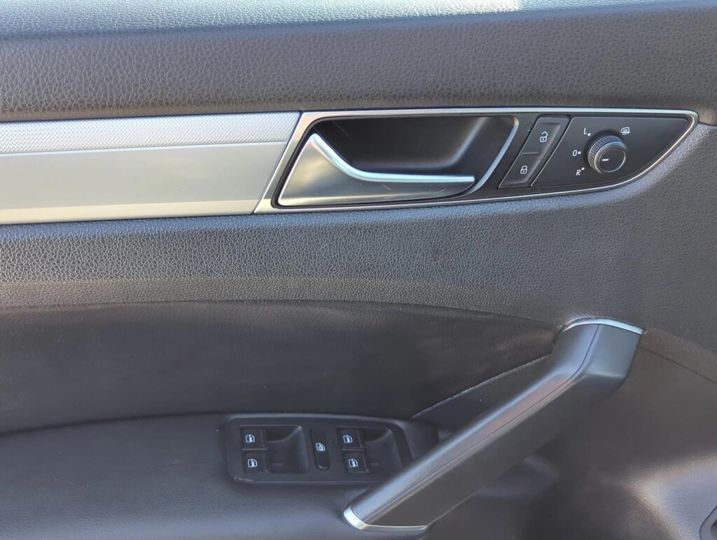 Used 2019 Volkswagen Passat 2.0T Wolfsburg Edition Sedan