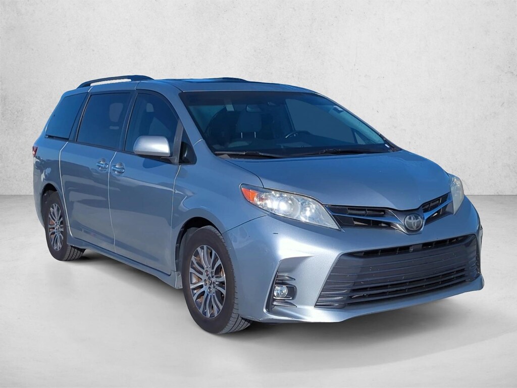 Used 2019 Toyota Sienna XLE 8 Passenger Van