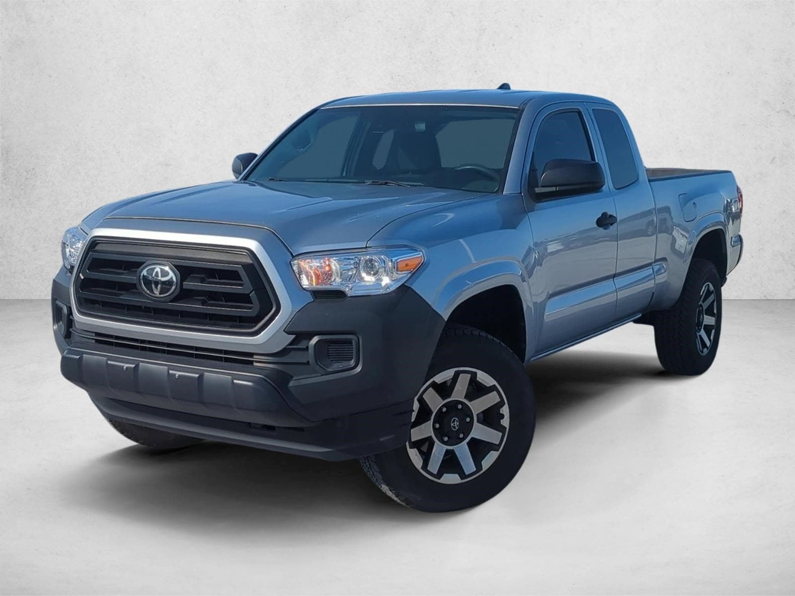 2022 Toyota Tacoma SR's photo