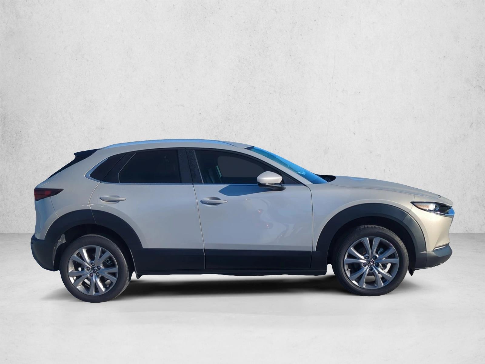 2023 Mazda CX-30 2.5 Select photo 4