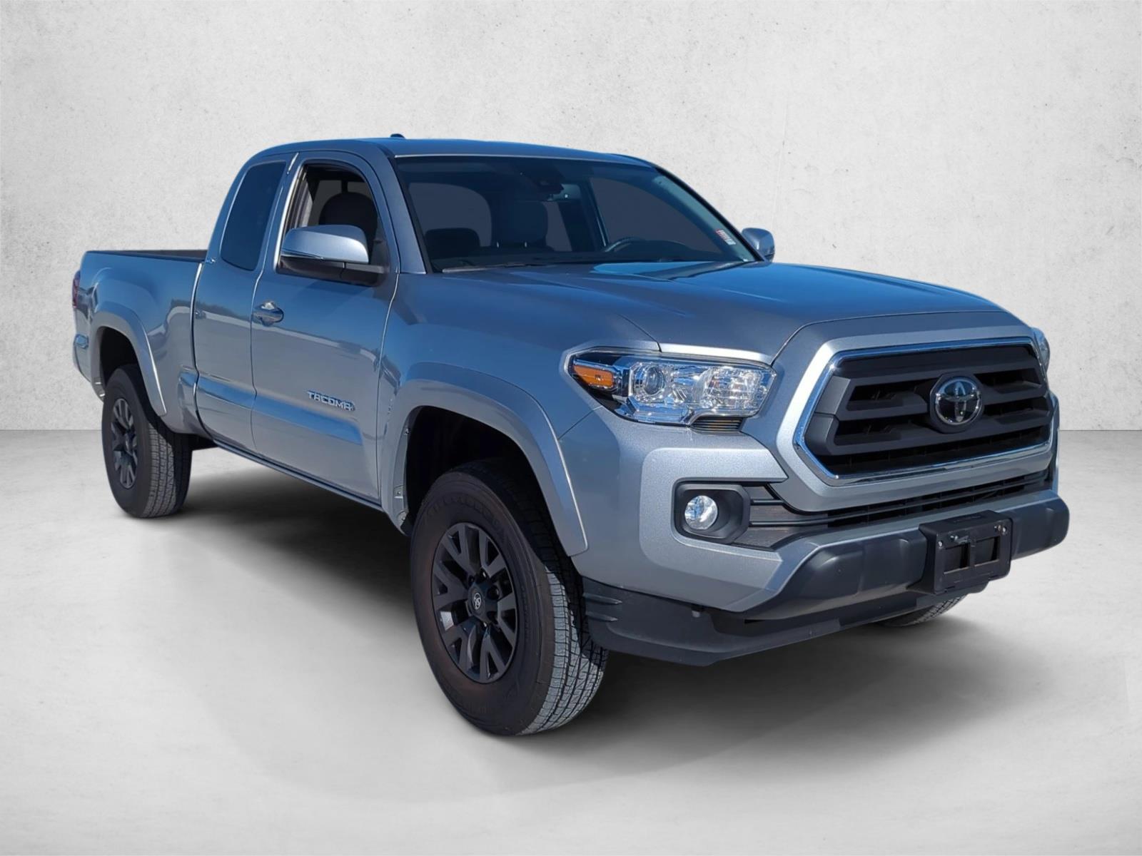 2022 Toyota Tacoma SR5 V6 photo 3