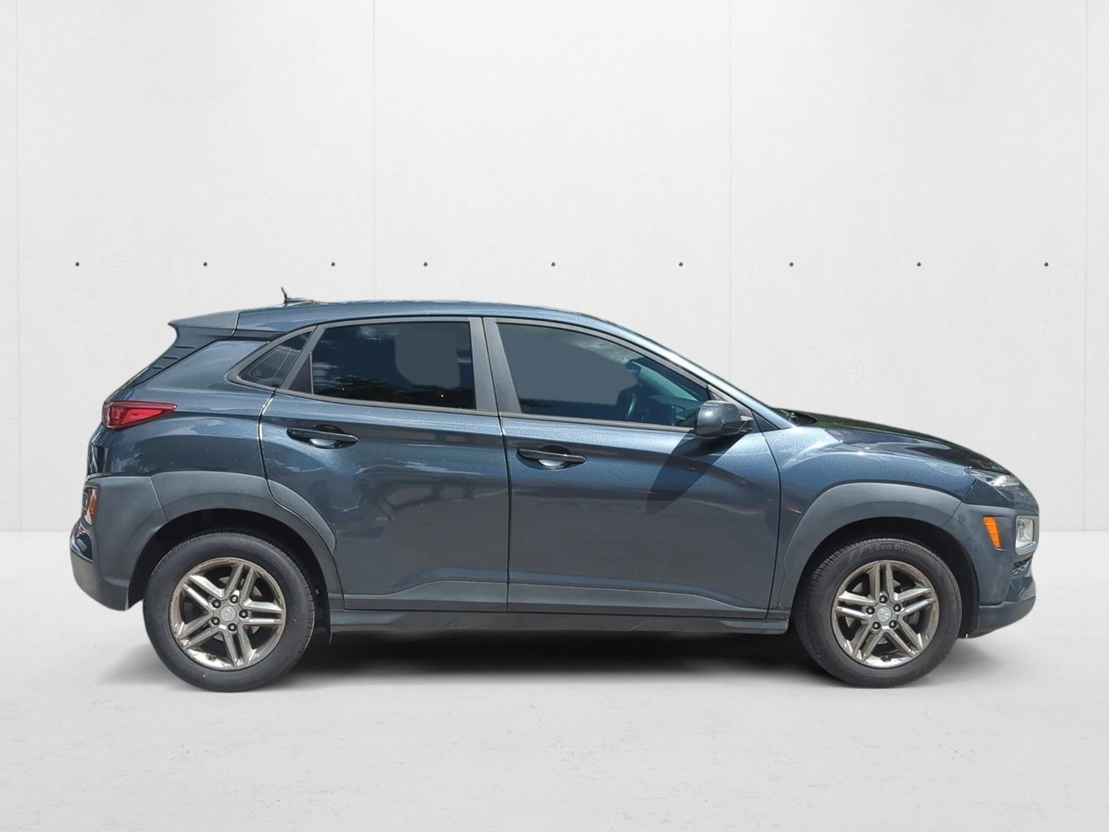 2019 Hyundai Kona SE photo 2