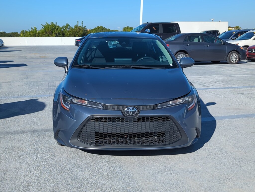 Used 2022 Toyota Corolla LE Sedan