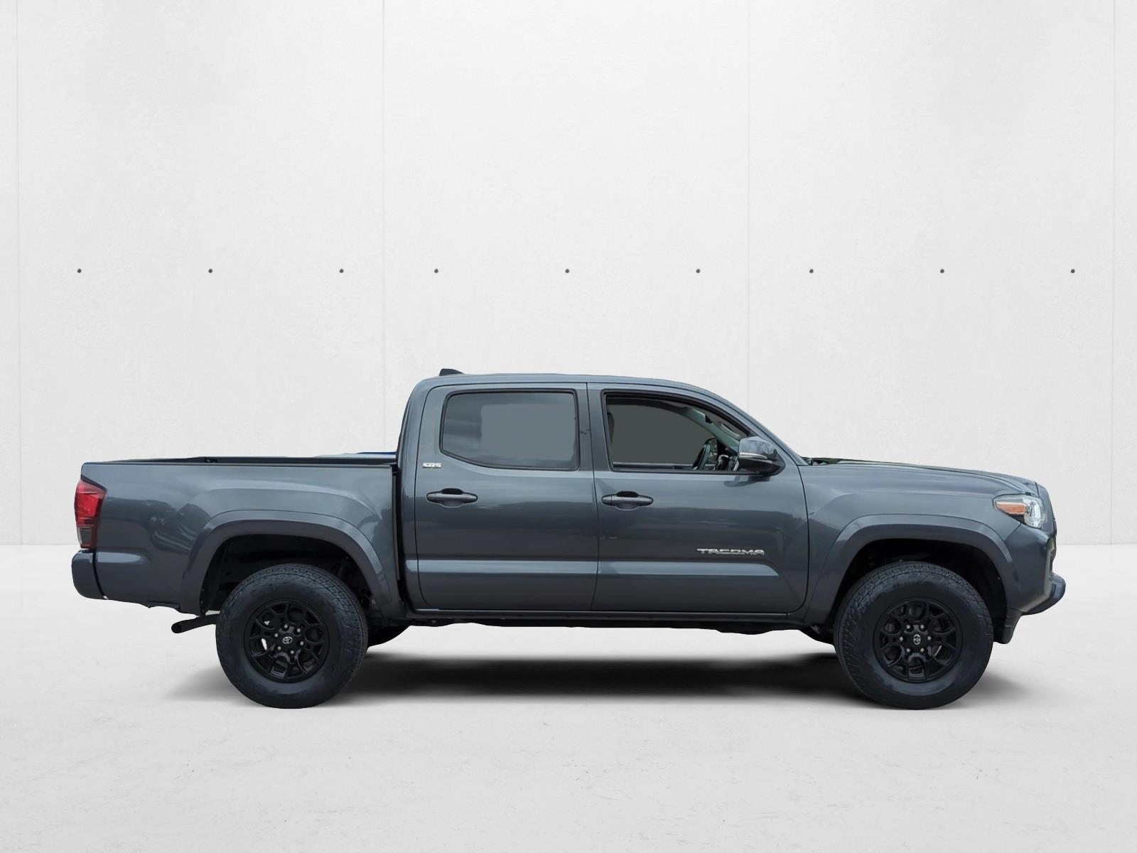2022 Toyota Tacoma SR5 Double Cab V6 photo 4