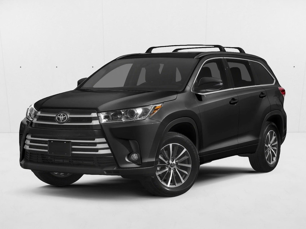 Used 2018 Toyota Highlander XLE V6 SUV