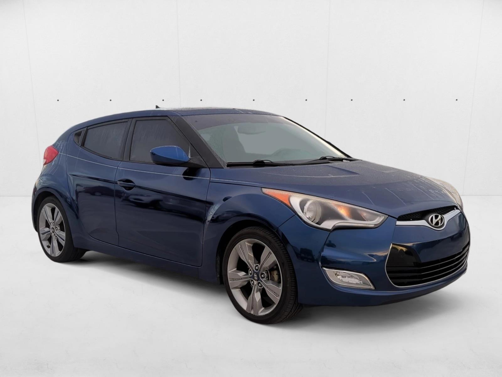 2017 Hyundai Veloster Value Edition photo 3