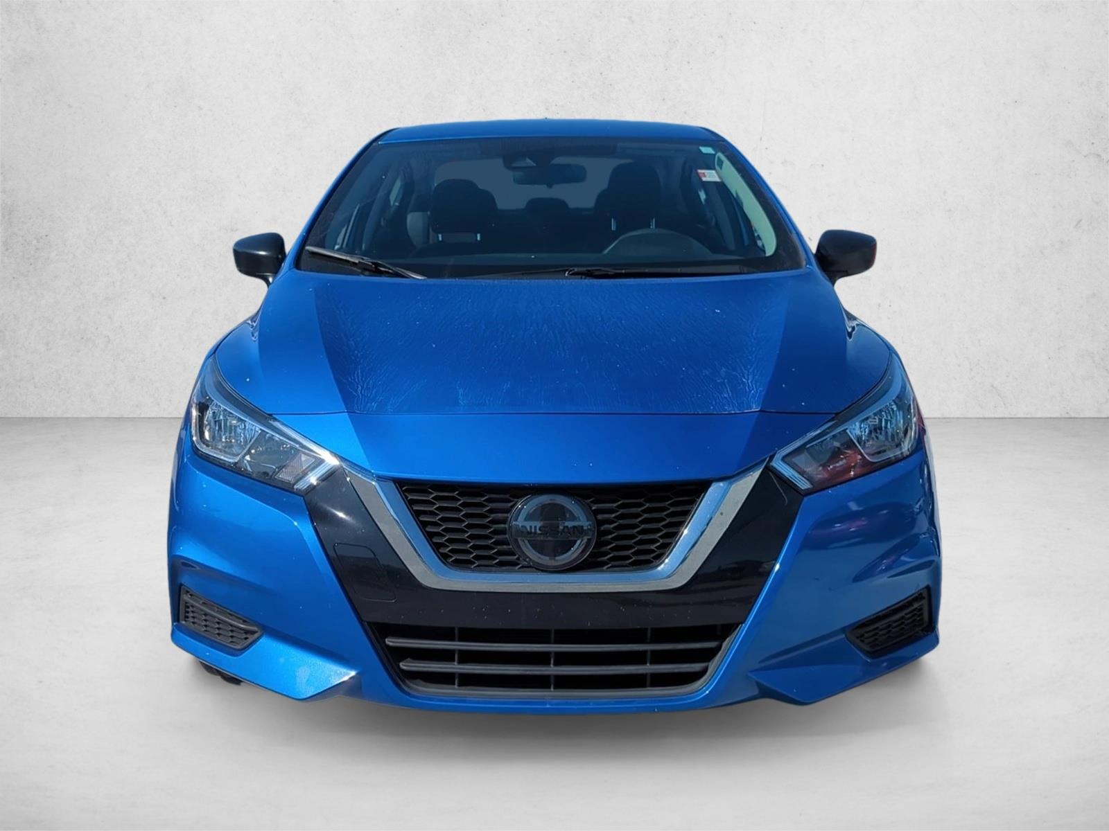 2021 Nissan Versa 1.6 S photo 2