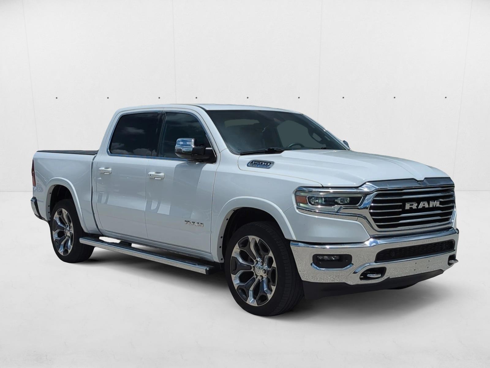 2023 Ram 1500 Longhorn photo 3
