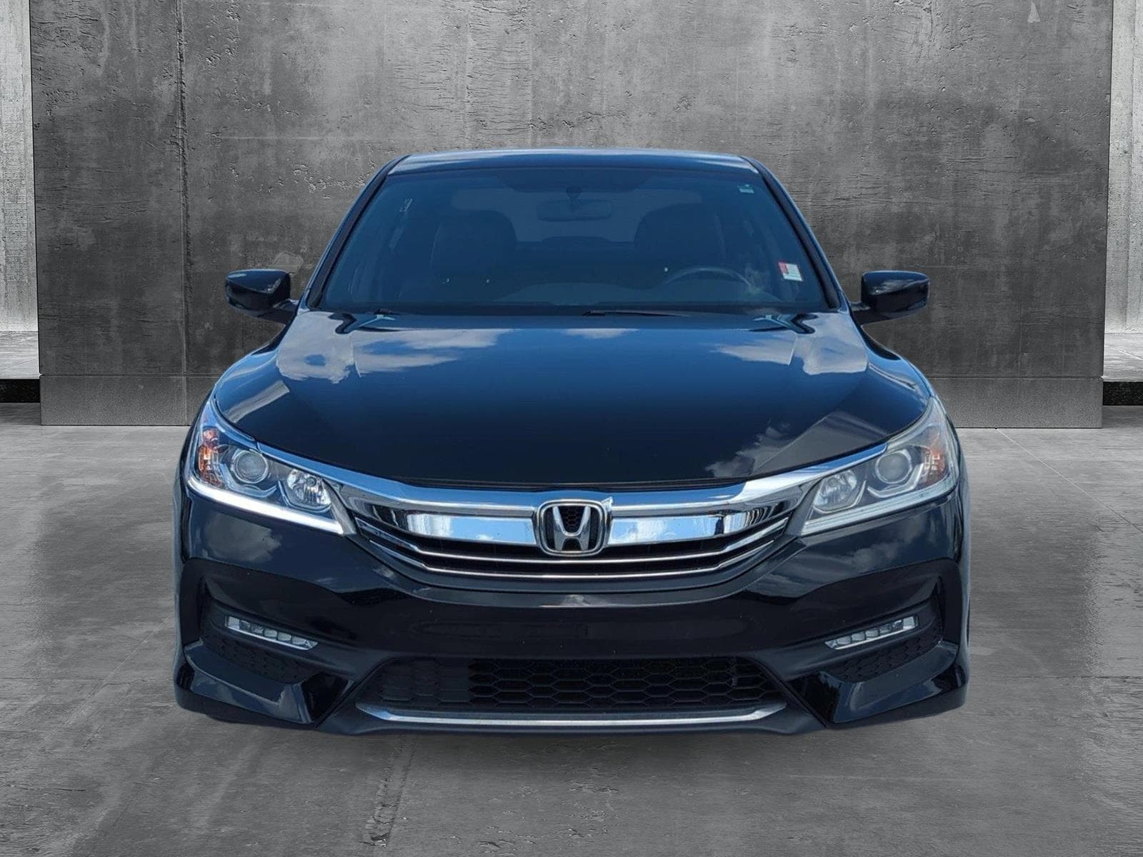 Used 2017 Honda Accord Sport with VIN 1HGCR2F58HA153525 for sale in Fort Myers, FL
