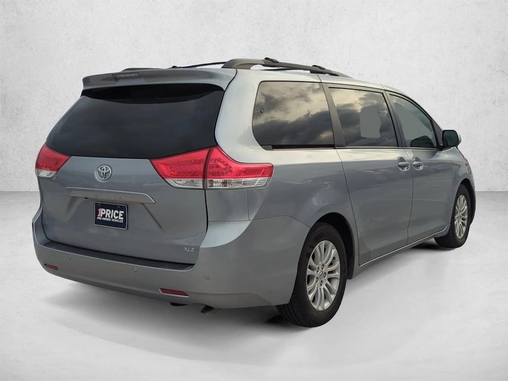 Used 2013 Toyota Sienna XLE V6 8 Passenger Van