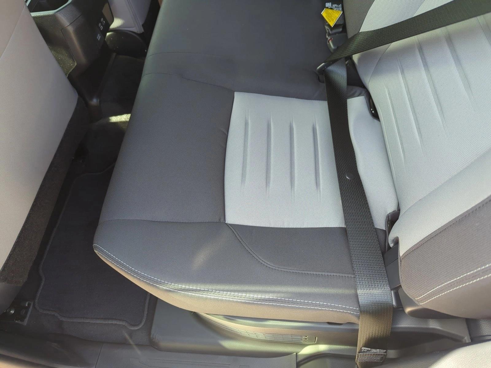 2025 Toyota Tacoma TRD Sport - Photo 16