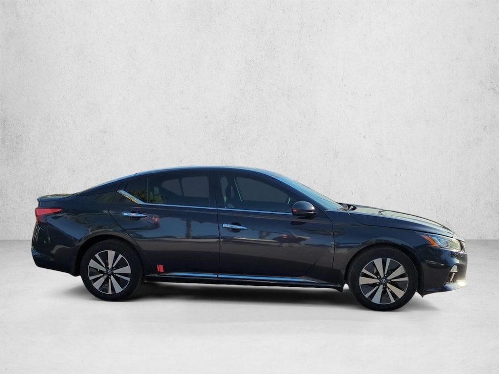 Used 2019 Nissan Altima 2.5 SL Sedan