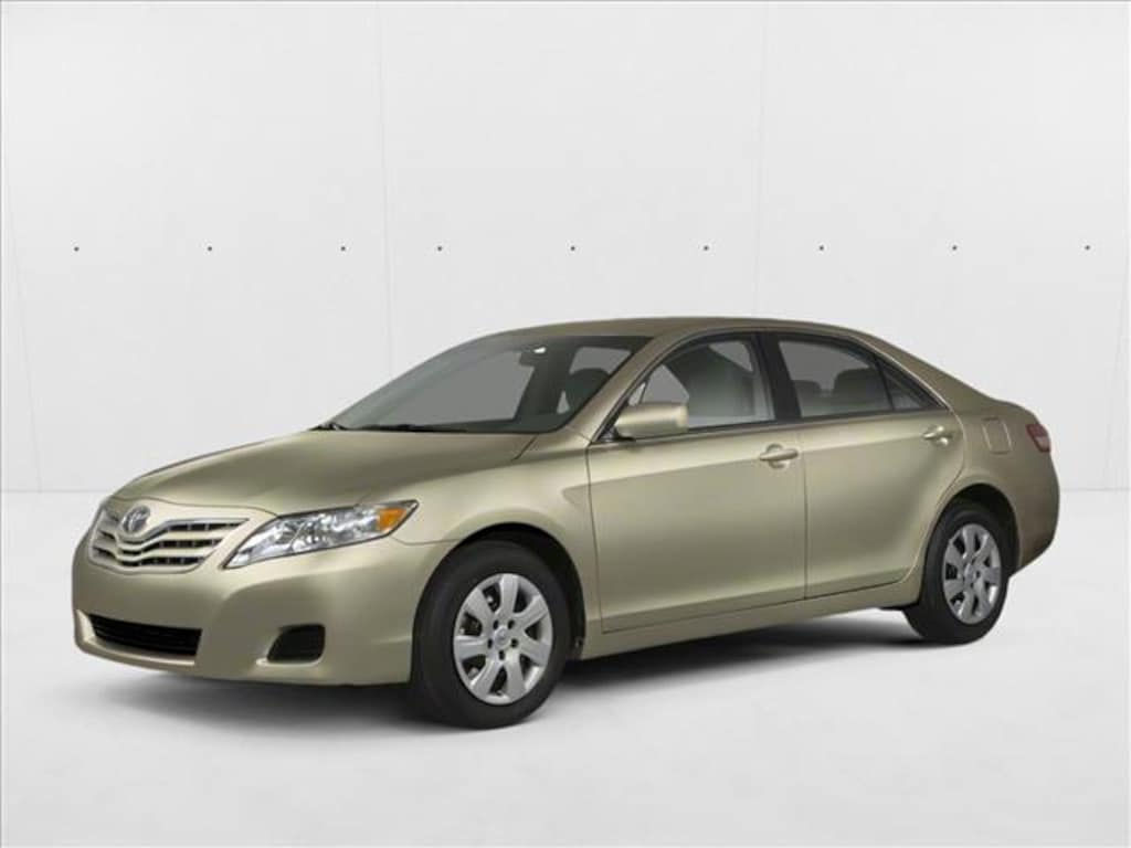 Used 2011 Toyota Camry XLE Sedan