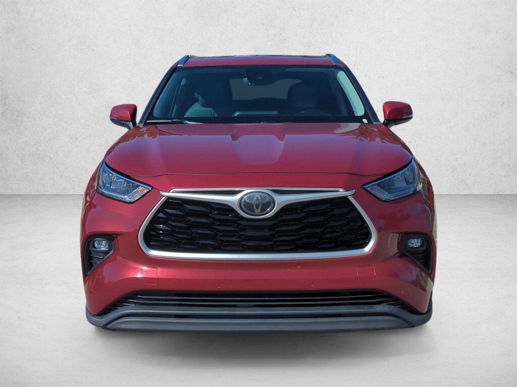 Used 2020 Toyota Highlander XLE SUV