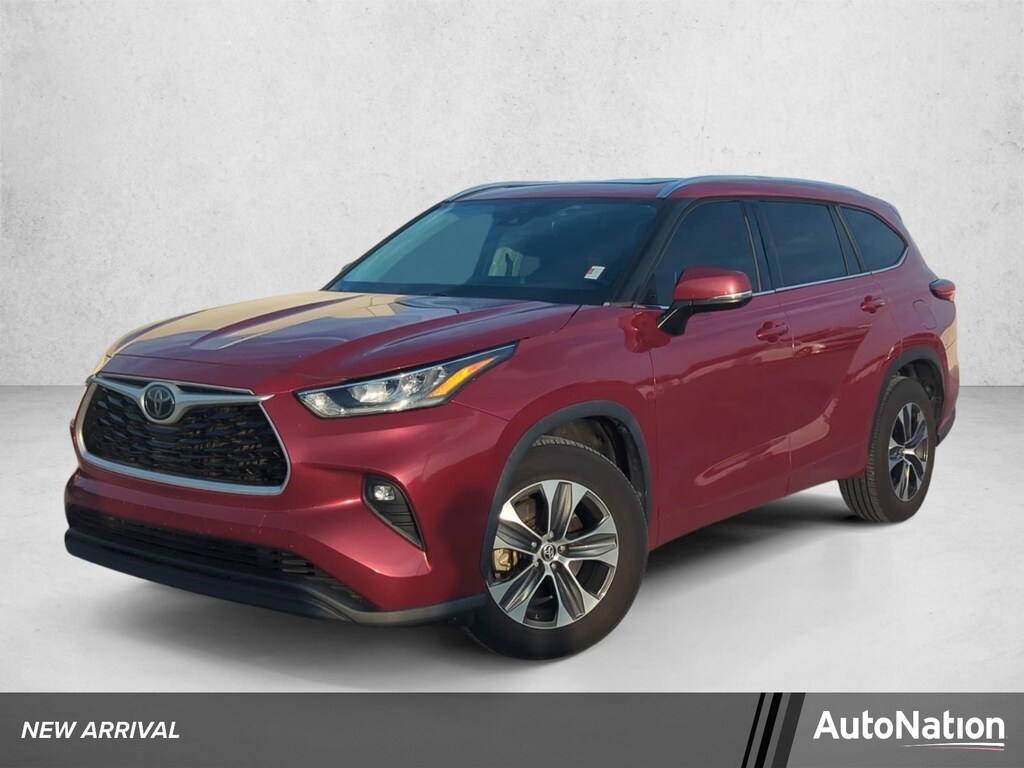 Used 2020 Toyota Highlander XLE SUV