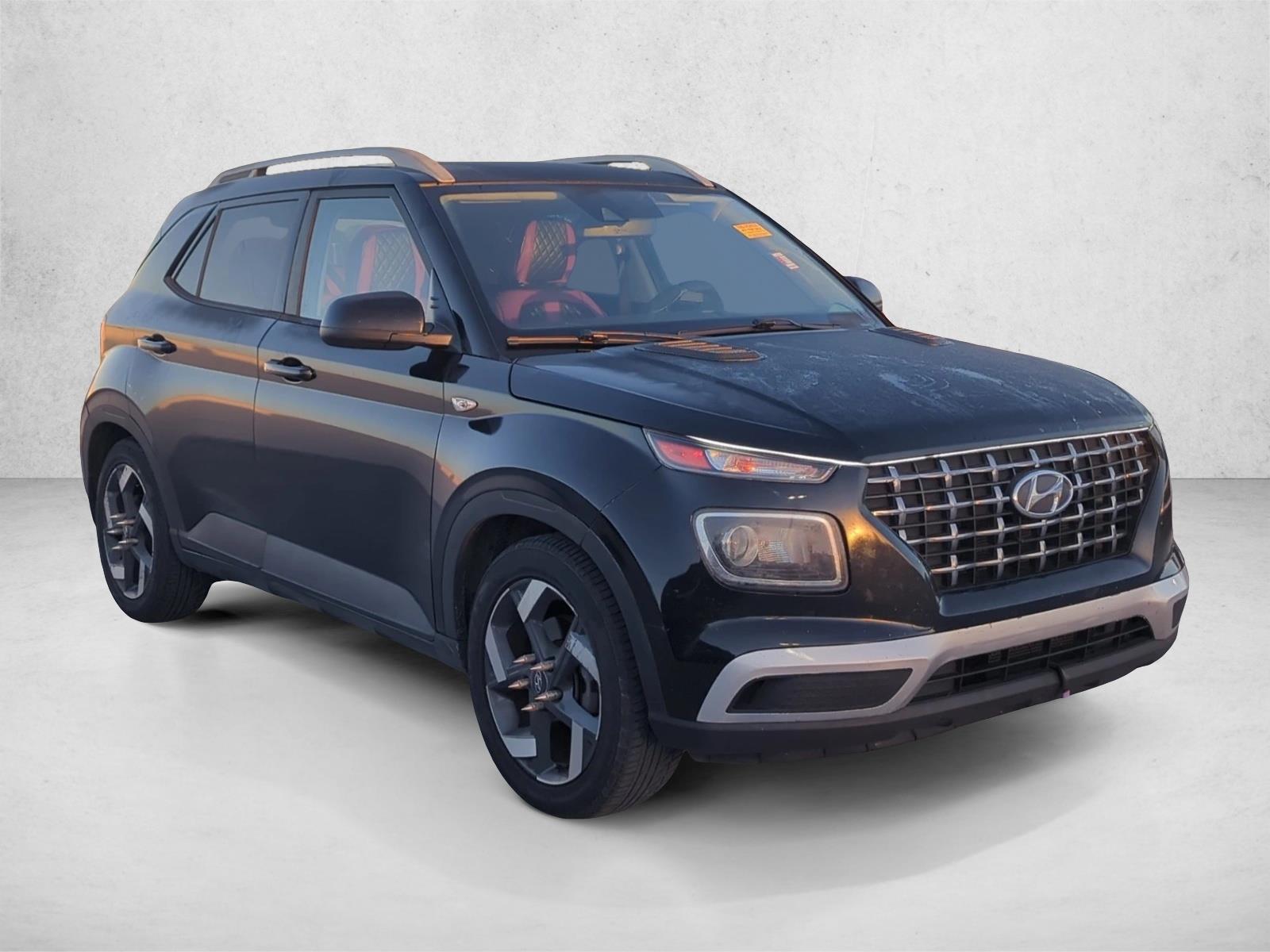 Used 2021 Hyundai Venue SEL SUV