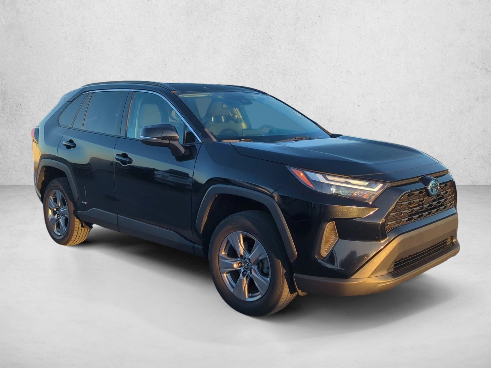 Used 2024 Toyota RAV4 Hybrid XLE SUV