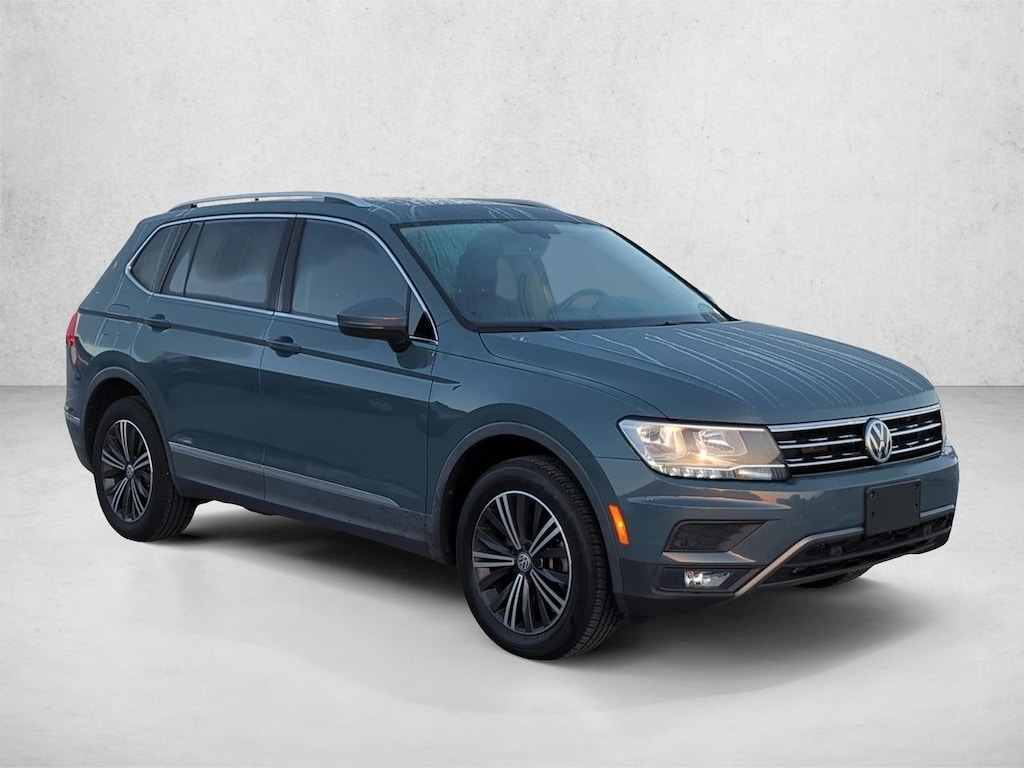 Used 2019 Volkswagen Tiguan 2.0T SE SUV