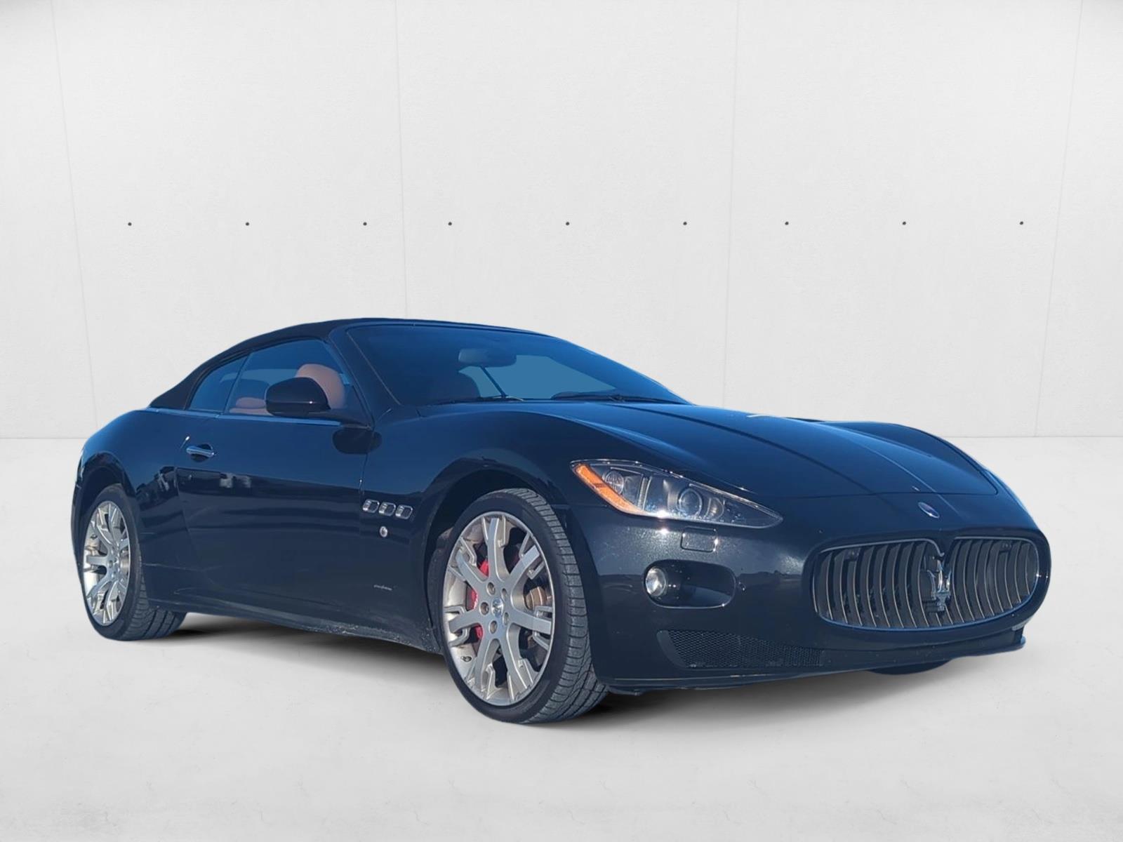 2010 Maserati Granturismo S Automatic photo 3