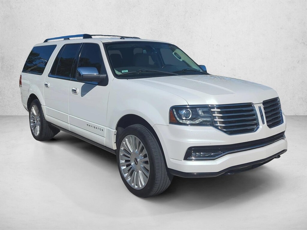 Used 2015 Lincoln Navigator L  SUV