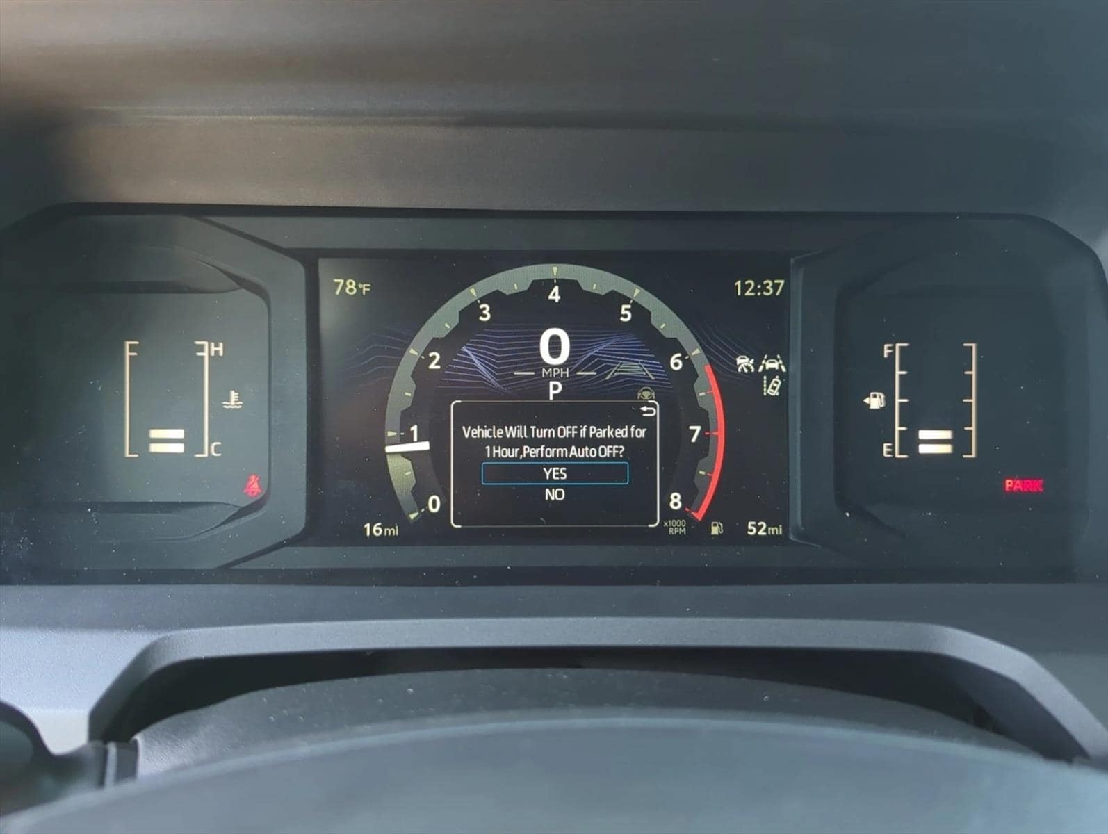 2026 Toyota Tacoma SR5 - Photo 16