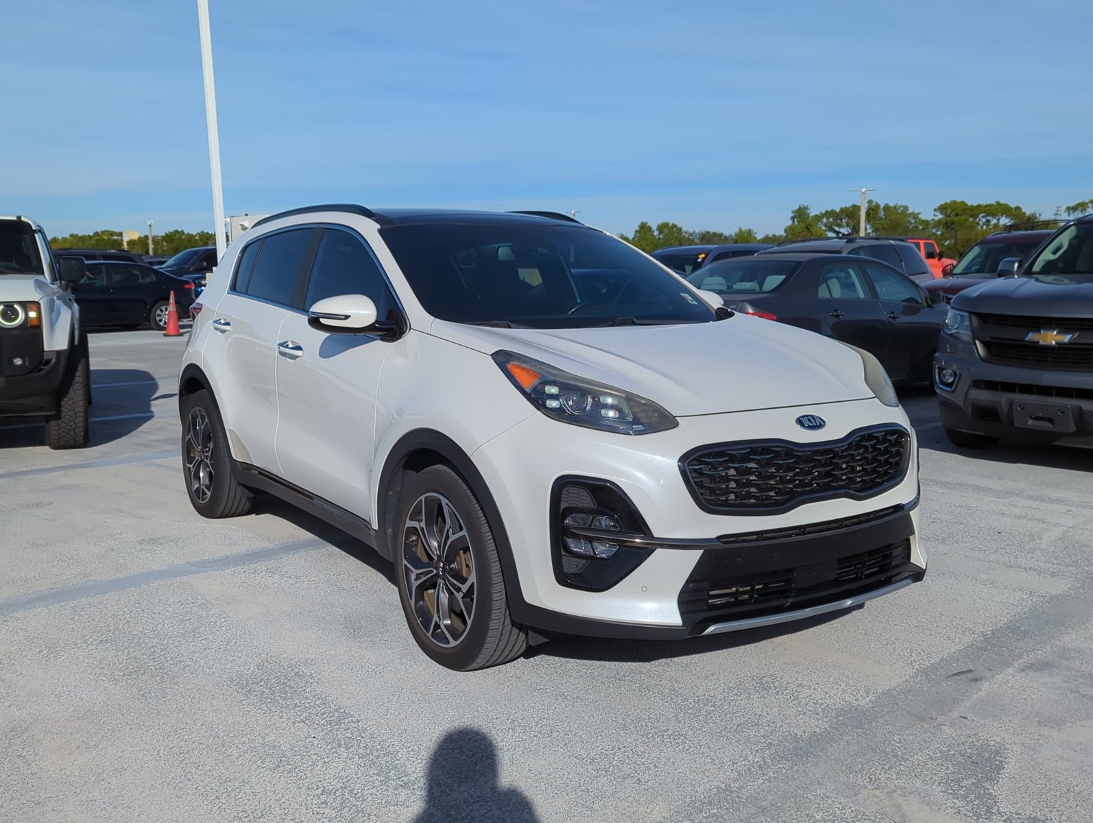 2020 Kia Sportage SX Turbo photo 3