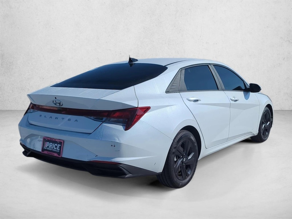 Used 2021 Hyundai Elantra SEL Sedan