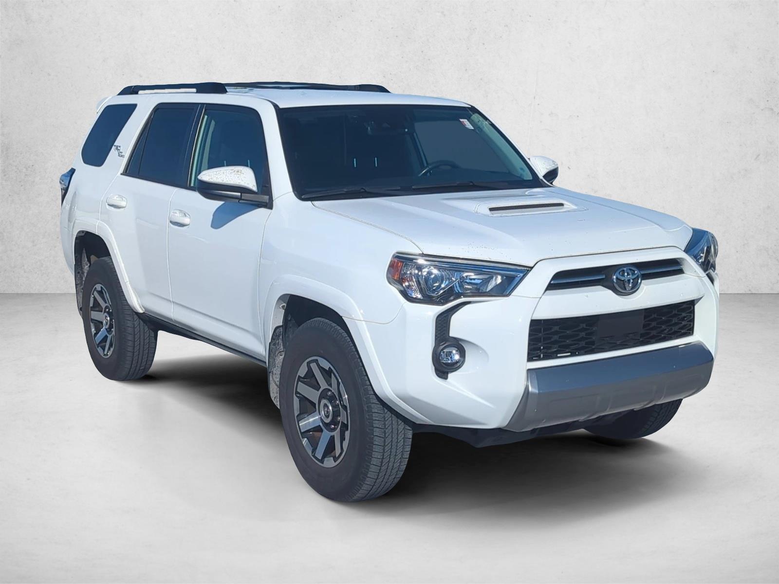 2022 Toyota 4Runner TRD 4WD photo 3