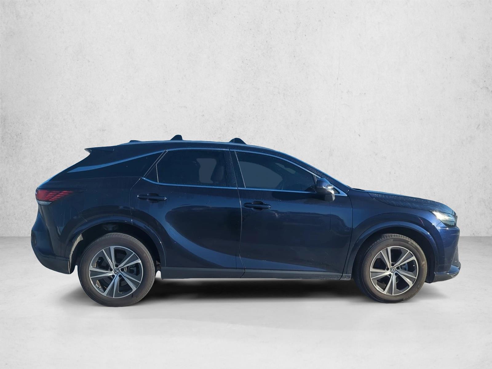 2023 Lexus RX 350 Premium photo 4