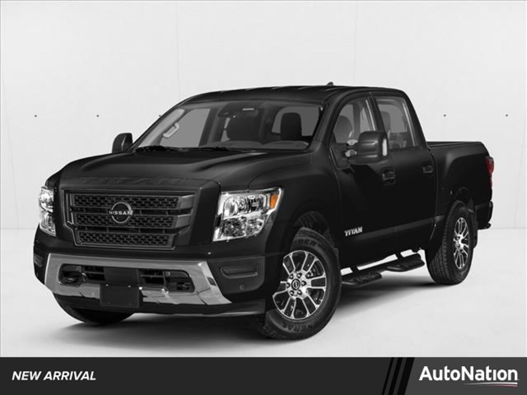 Used 2024 Nissan Titan SV Truck Crew Cab