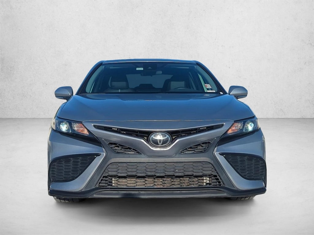 Used 2024 Toyota Camry SE Sedan