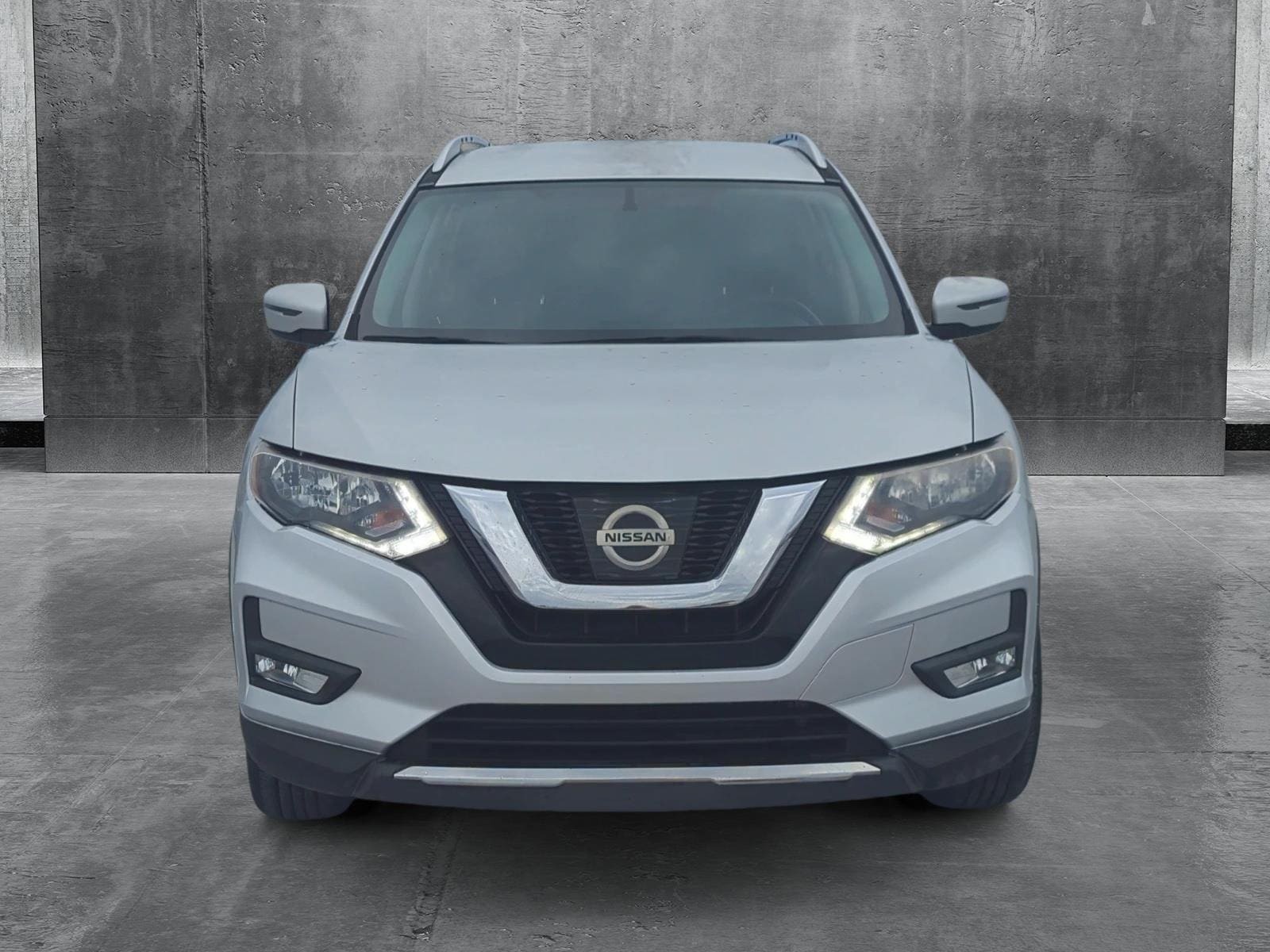 Used 2017 Nissan Rogue SV with VIN KNMAT2MT5HP619210 for sale in Fort Myers, FL