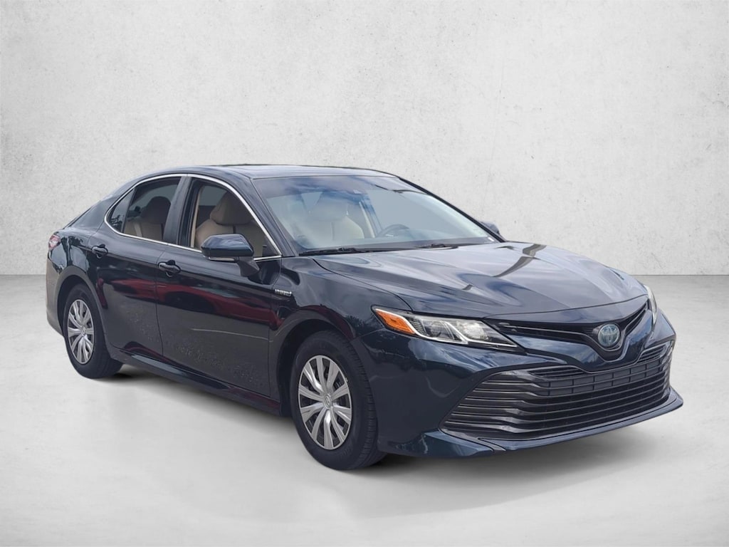 Used 2019 Toyota Camry Hybrid LE Sedan