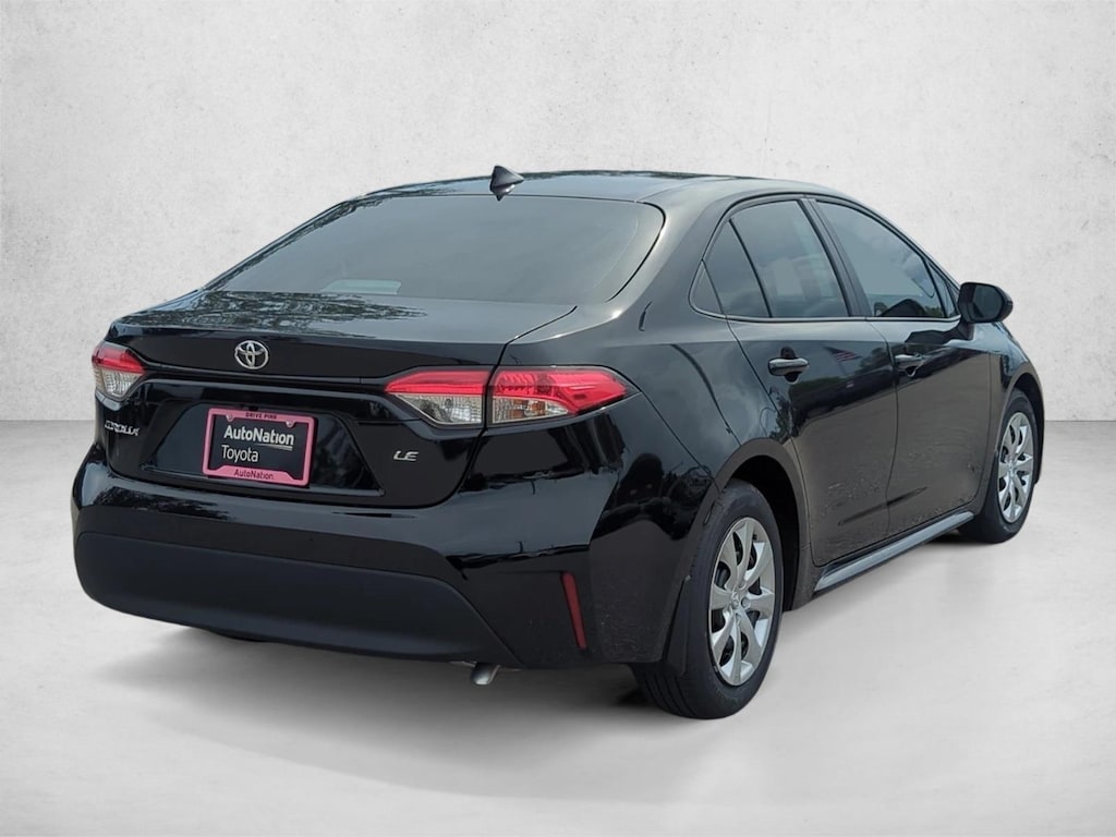 Certified 2025 Toyota Corolla LE Sedan