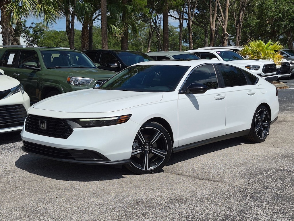 Used 2023 Honda Accord Hybrid Sport w/BSI Sedan