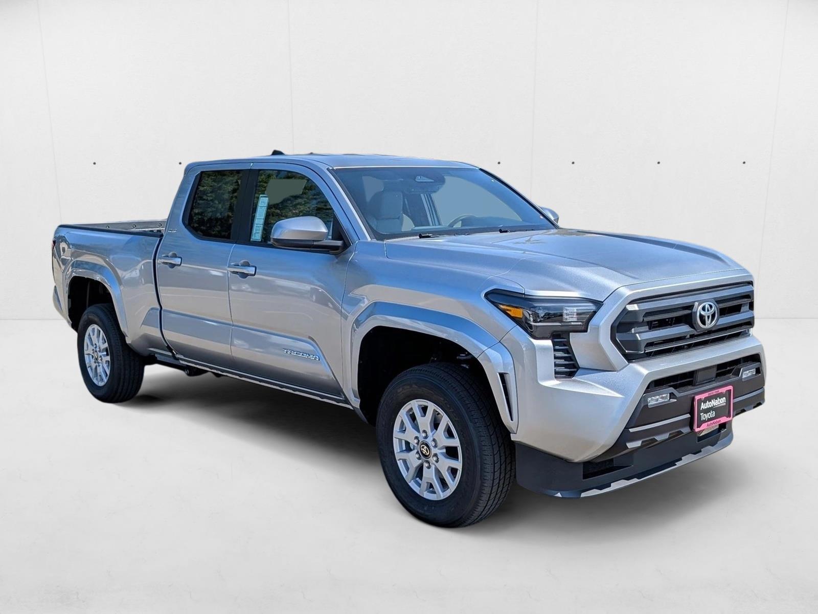 2025 Toyota Tacoma SR5 4x4 Double Cab photo 3